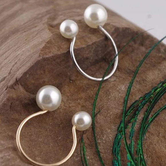 Double Pearl Gold Adjustable Coctail Fashion Ring - Picture 3 of 3